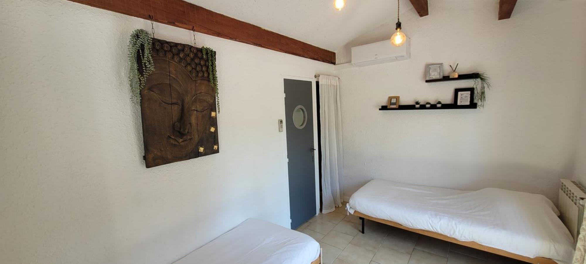 Villa Liberty Entraigues-sur-la-Sorgue Szoba fotó